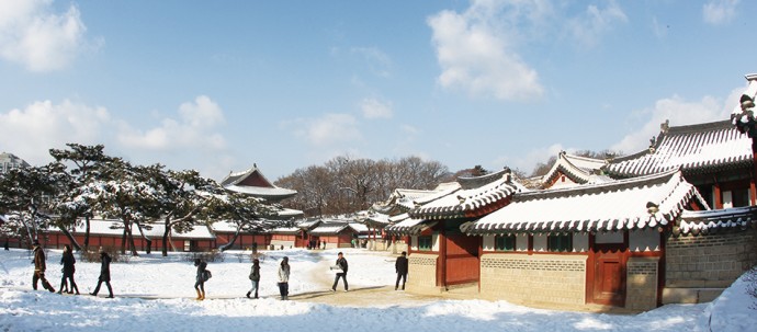 눈밭 궁궐 풍경