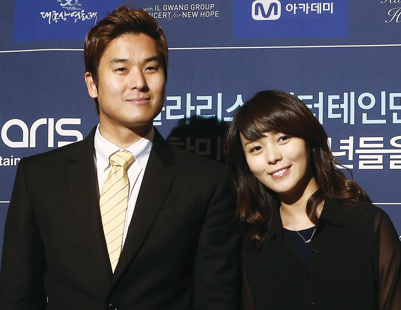 Wonder Girls' Sunye is getting married!